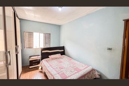 Casa à venda com 300m², 4 quartos e 2 vagasCasa 1 - Quarto 2