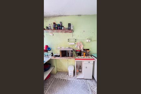 Casa à venda com 300m², 4 quartos e 2 vagasCasa 2 - Cozinha