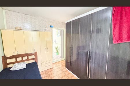 Casa à venda com 300m², 4 quartos e 2 vagasCasa 2 - Quarto 2