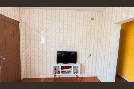 Casa à venda com 300m², 4 quartos e 2 vagasCasa 1 - Sala