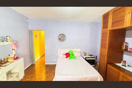 Casa à venda com 300m², 4 quartos e 2 vagasCasa 1 - Quarto 1