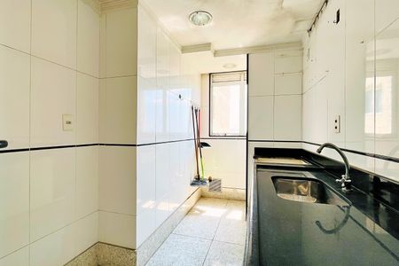 Apartamento à venda com 182m², 3 quartos e 2 vagasCozinha e Área de Serviço
