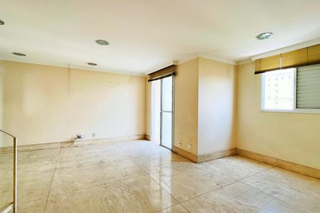 Apartamento à venda com 182m², 3 quartos e 2 vagasCopa