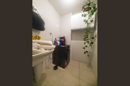 Apartamento à venda com 80m², 2 quartos e 2 vagasÁrea de Serviço