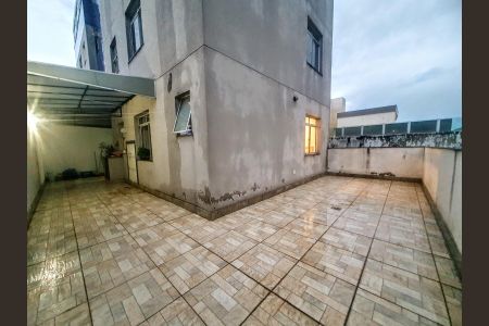 Apartamento à venda com 80m², 2 quartos e 2 vagasÁrea comum