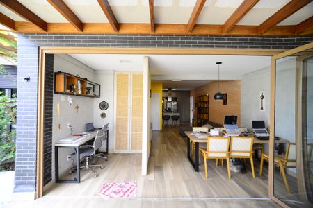 Apartamento à venda com 134m², 2 quartos e 2 vagasSala