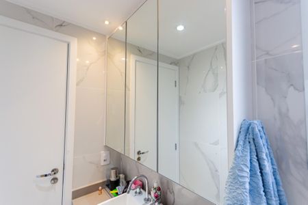 Apartamento à venda com 78m², 2 quartos e 2 vagas Apartamento à venda com 78m², 2 quartos e 2 vagasEspelho