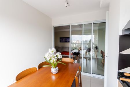 Apartamento à venda com 78m², 2 quartos e 2 vagas Apartamento à venda com 78m², 2 quartos e 2 vagasVaranda