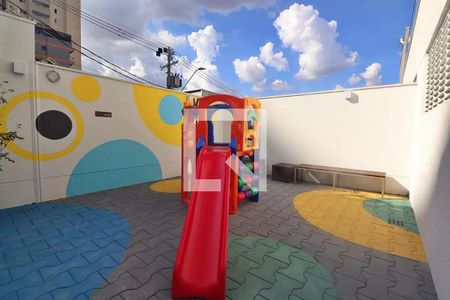 Apartamento à venda com 78m², 2 quartos e 2 vagas Apartamento à venda com 78m², 2 quartos e 2 vagasÁrea comum - Playground