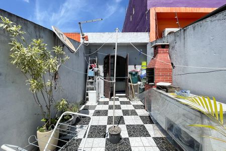 Casa à venda com 66m², 2 quartos e 1 vagaSacada do Quarto 2