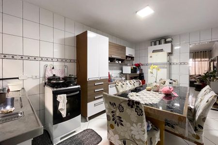 Casa à venda com 66m², 2 quartos e 1 vagaCozinha