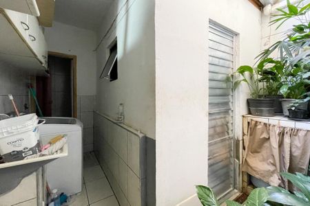 Casa à venda com 66m², 2 quartos e 1 vagaÁrea de Serviço