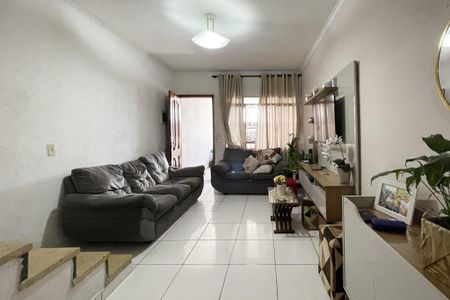 Casa à venda com 66m², 2 quartos e 1 vagaSala