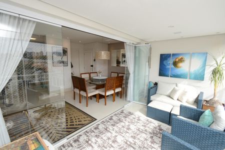 Apartamento à venda com 93m², 2 quartos e 2 vagasVaranda da Sala