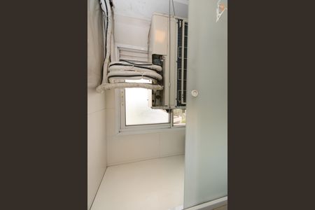 Apartamento à venda com 93m², 2 quartos e 2 vagasDetalhe da area de serviço