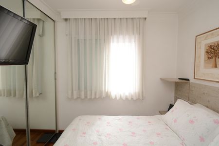 Apartamento à venda com 93m², 2 quartos e 2 vagasSuíte 1