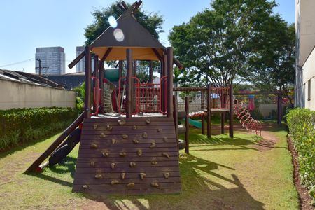 Apartamento à venda com 93m², 2 quartos e 2 vagasÁrea comum - Playground