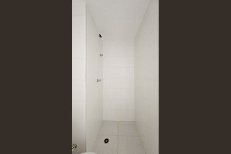 Apartamento à venda com 37m², 2 quartos e sem vagaBanheiro