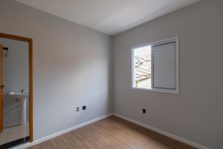 Casa à venda com 165m², 3 quartos e 6 vagasSuíte 3