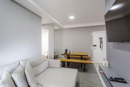 Apartamento à venda com 65m², 2 quartos e 1 vaga Apartamento à venda com 65m², 2 quartos e 1 vagaSala