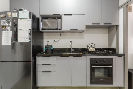 Apartamento à venda com 65m², 2 quartos e 1 vaga Apartamento à venda com 65m², 2 quartos e 1 vagaCozinha