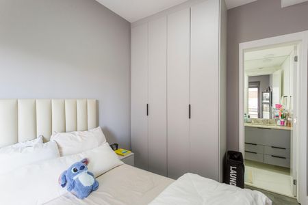 Apartamento à venda com 65m², 2 quartos e 1 vaga Apartamento à venda com 65m², 2 quartos e 1 vagaQuarto Suíte