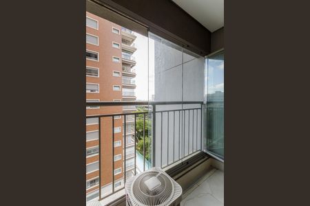 Apartamento à venda com 65m², 2 quartos e 1 vaga Apartamento à venda com 65m², 2 quartos e 1 vagaVaranda