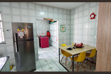 Casa à venda com 230m², 3 quartos e 1 vagaCozinha