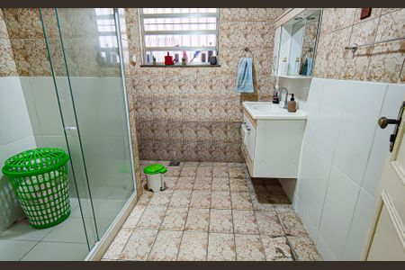 Casa à venda com 230m², 3 quartos e 1 vagaBanheiro