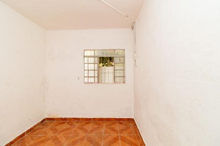 Casa para alugar com 40m², 1 quarto e sem vagaQuarto
