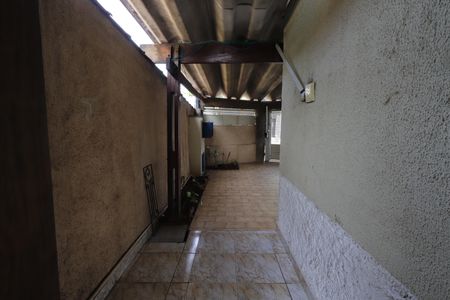 Casa para alugar com 150m², 2 quartos e 1 vagaCorredor