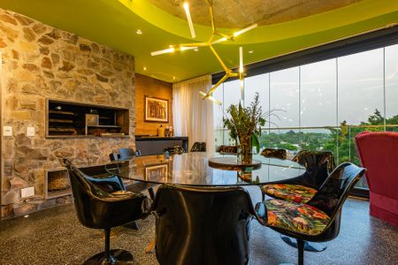 Apartamento à venda com 173m², 2 quartos e 2 vagasSala/Cozinha