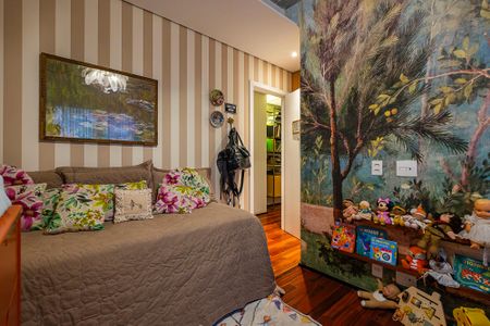 Apartamento à venda com 173m², 2 quartos e 2 vagasSuíte 2