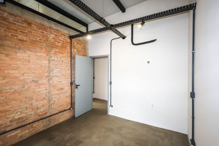 Casa de condomínio à venda com 192m², 5 quartos e 3 vagasCasa 1 - Quarto