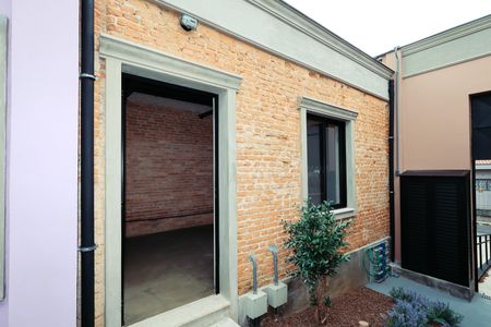 Casa de condomínio à venda com 192m², 5 quartos e 3 vagasCasa 1 - Fachada