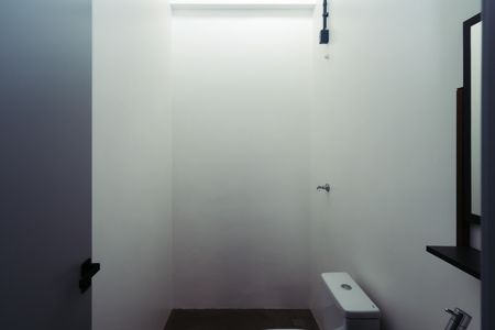 Casa de condomínio à venda com 192m², 5 quartos e 3 vagasCasa 2 - Banheiro