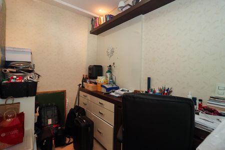 Apartamento à venda com 98m², 3 quartos e 2 vagasEscritório