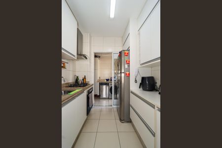 Apartamento à venda com 98m², 3 quartos e 2 vagasCozinha