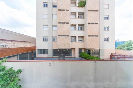 Apartamento para alugar com 106m², 2 quartos e 2 vagas Apartamento para alugar com 106m², 2 quartos e 2 vagasVista da Varanda do Quarto 2