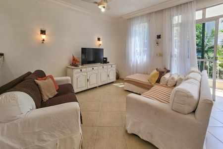 Apartamento para alugar com 110m², 3 quartos e 1 vagaSala