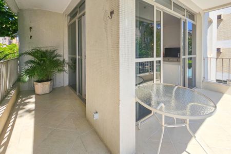 Apartamento para alugar com 110m², 3 quartos e 1 vagaVaranda - Sala