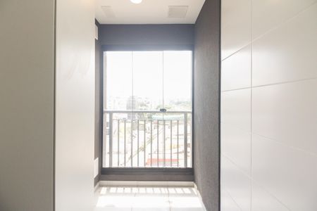 Apartamento para alugar com 70m², 3 quartos e 1 vagaÁrea de Serviço 