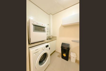 Apartamento para alugar com 87m², 3 quartos e 1 vagaÁrea de Serviço