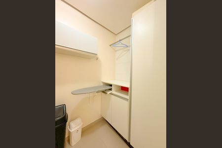 Apartamento para alugar com 87m², 3 quartos e 1 vagaÁrea de Serviço