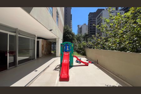 Apartamento à venda com 291m², 3 quartos e 2 vagasPlayground