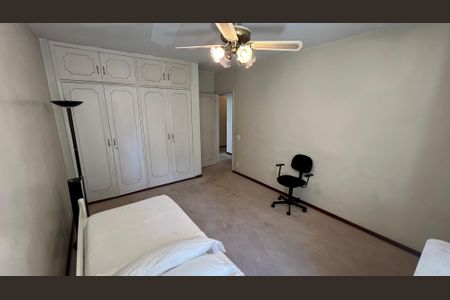 Apartamento à venda com 291m², 3 quartos e 2 vagasQuarto 1