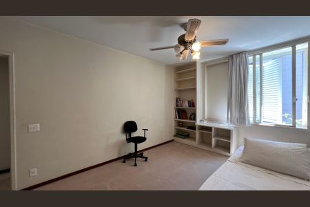 Apartamento à venda com 291m², 3 quartos e 2 vagasQuarto 1