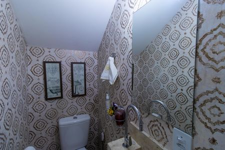 Casa de condomínio para alugar com 92m², 2 quartos e 2 vagas Casa de condomínio para alugar com 92m², 2 quartos e 2 vagasLavabo