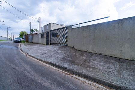Casa de condomínio para alugar com 92m², 2 quartos e 2 vagas Casa de condomínio para alugar com 92m², 2 quartos e 2 vagasFachada e portaria