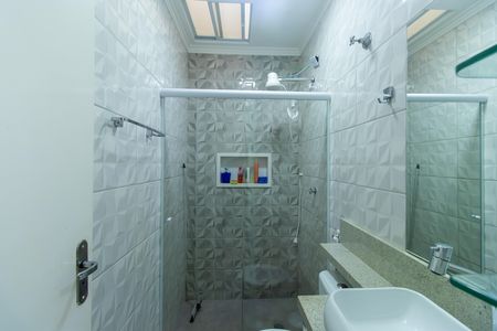 Casa de condomínio para alugar com 92m², 2 quartos e 2 vagas Casa de condomínio para alugar com 92m², 2 quartos e 2 vagasBanheiro